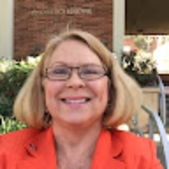 Meet your Posher, Pamela - Picture 1 of 1